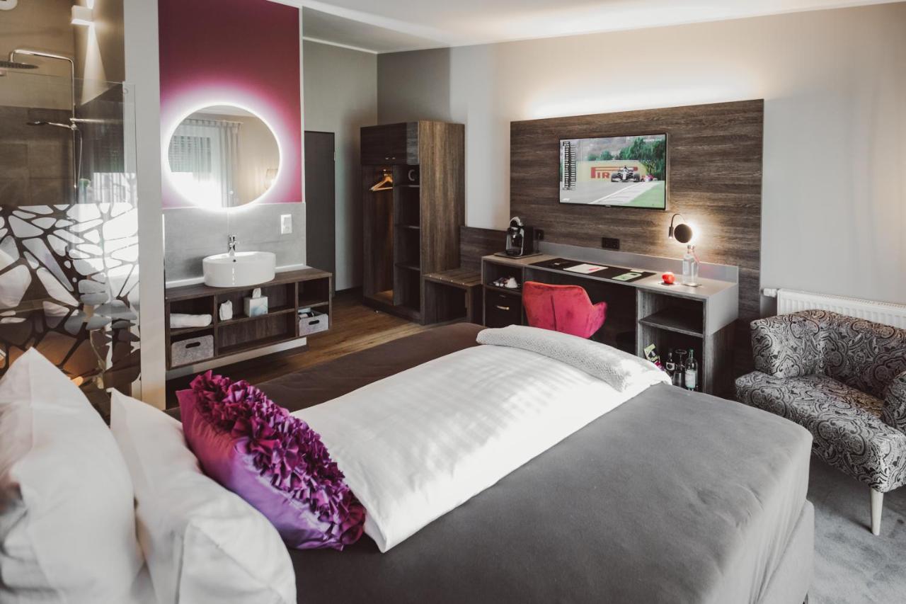 Hotel Hildebrandt'S นอยมึนสเตอร์ ภายนอก รูปภาพ